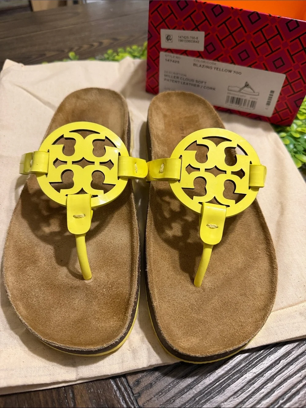 Tory Burch Yellow Miller Thong Sandals with Logo Medallion - Picture 1 of 3